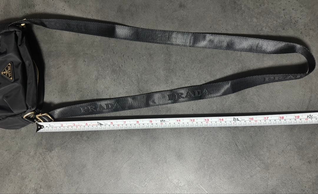 PRADA ノベルティ ショルダーバック