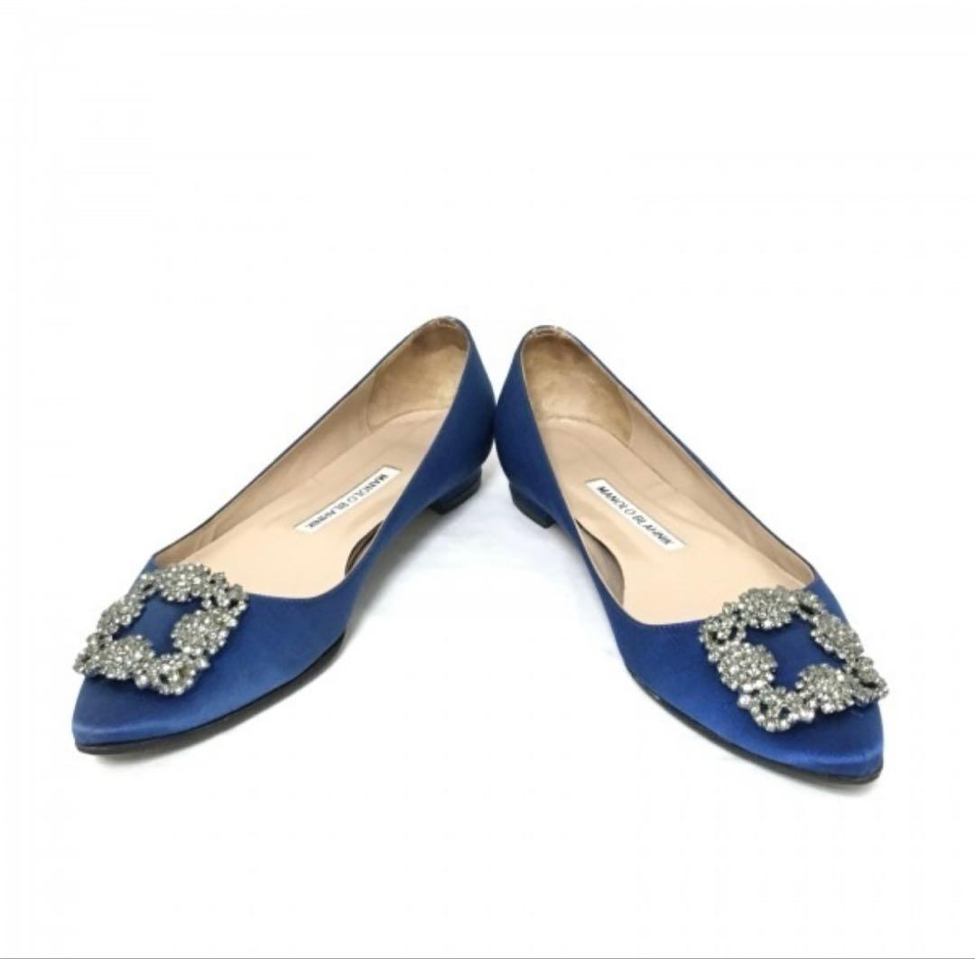 MANOLO BLAHNIK(マノロブラニク) ネイビーハンギシ　フラット