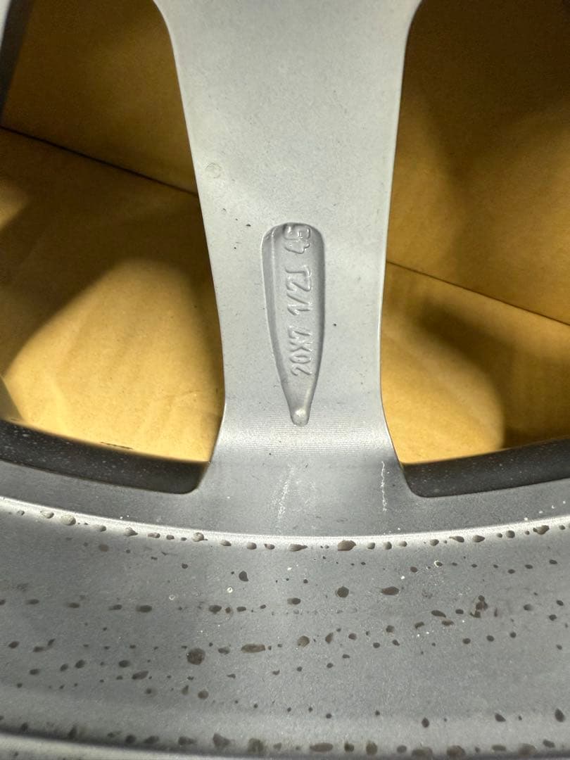 CX60 純正ホイール　20インチ