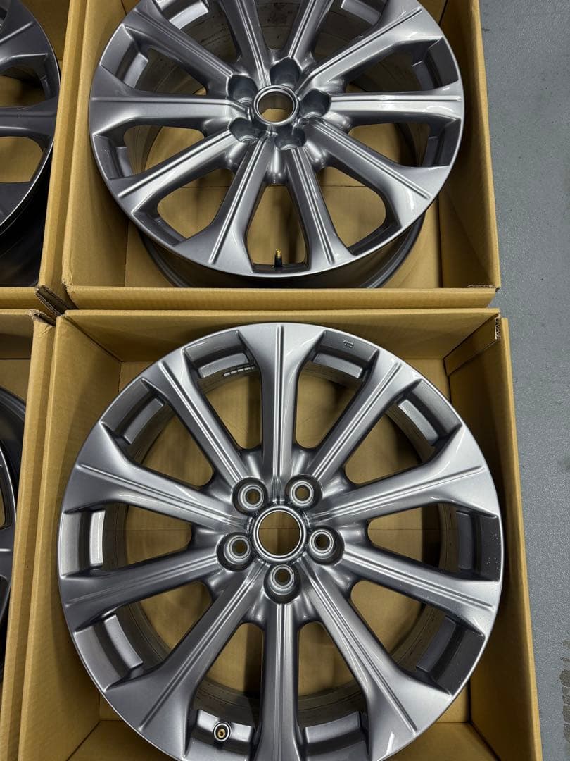 CX60 純正ホイール　20インチ