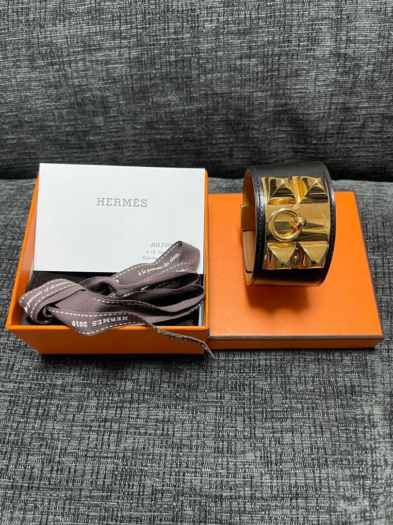 HERMES コリエドシアン　ブラック×ゴールド