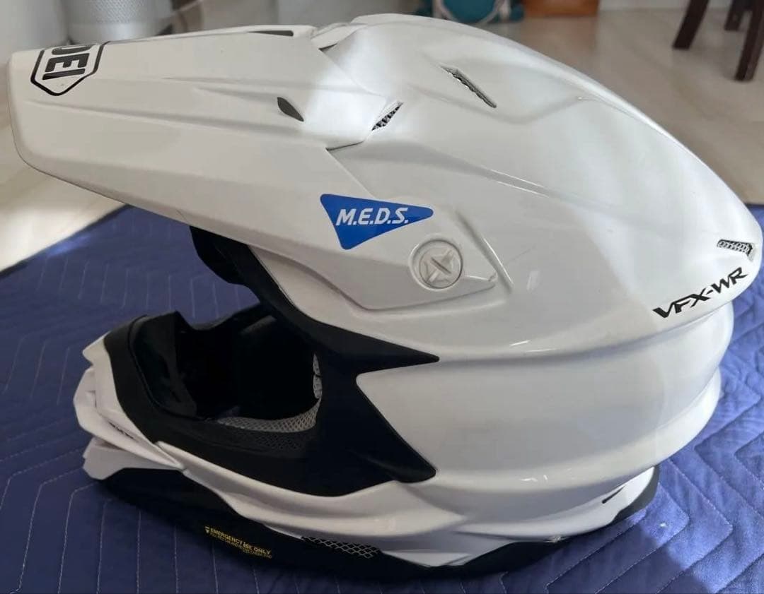 【限定価格】SHOEI バイクヘルメットVFX-RW 2018年製　ゴーグル付