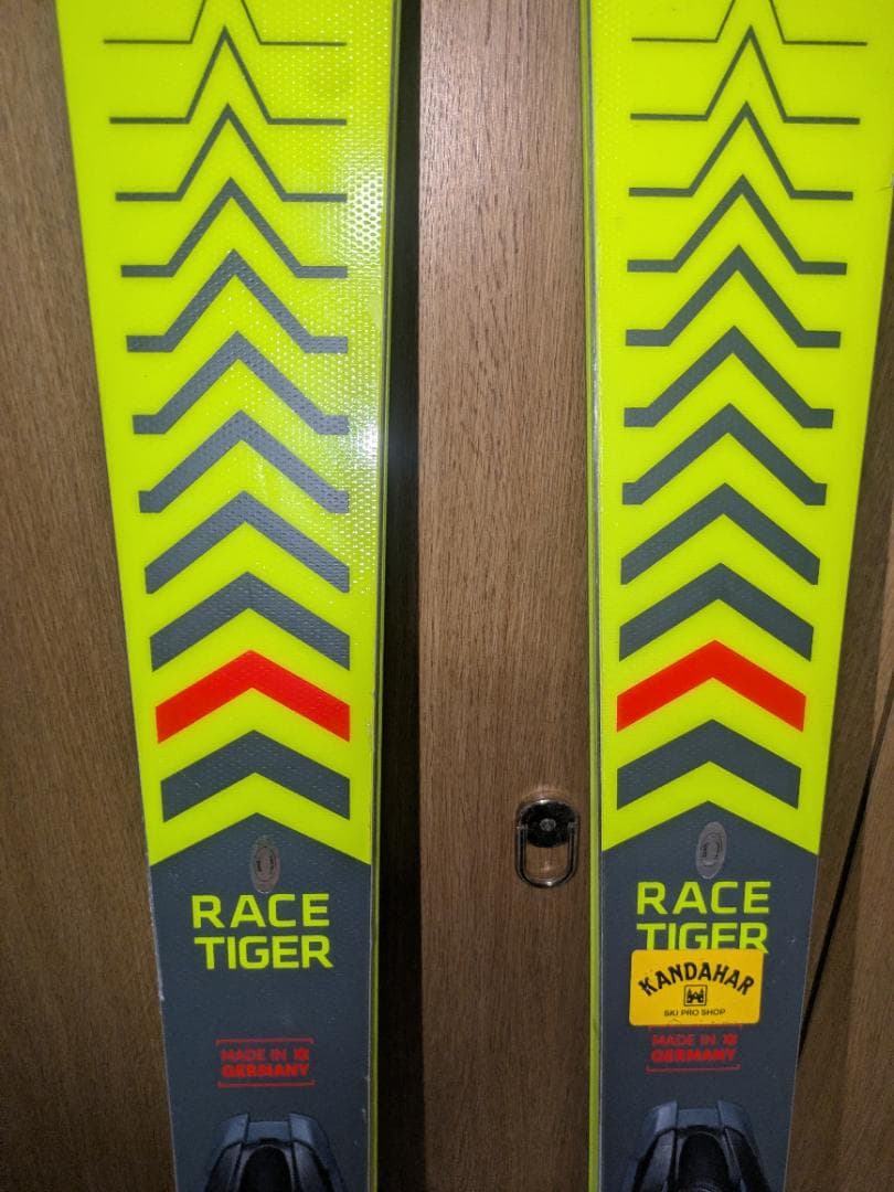 （フォルクル レースタイガー）VOLKL RACETIGER SL 165