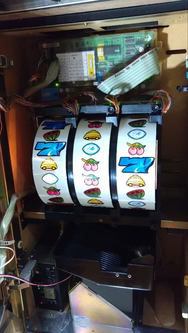 クラブロデオ　パチスロ実機　4号機