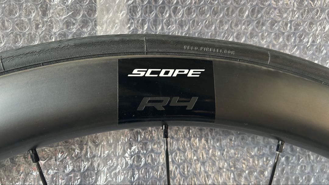 SCOPE R4 カーボンホイール前後セット 特別デカール仕様