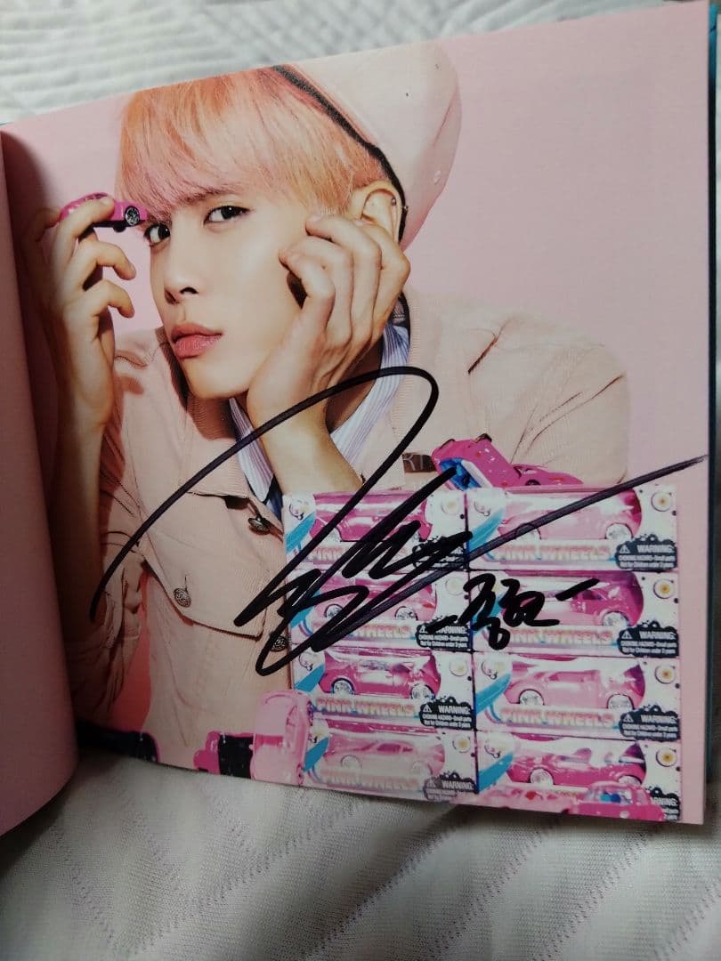 今月中ぉ値下げ☆SHINee☆ジョンヒョン直筆サイン付きCD