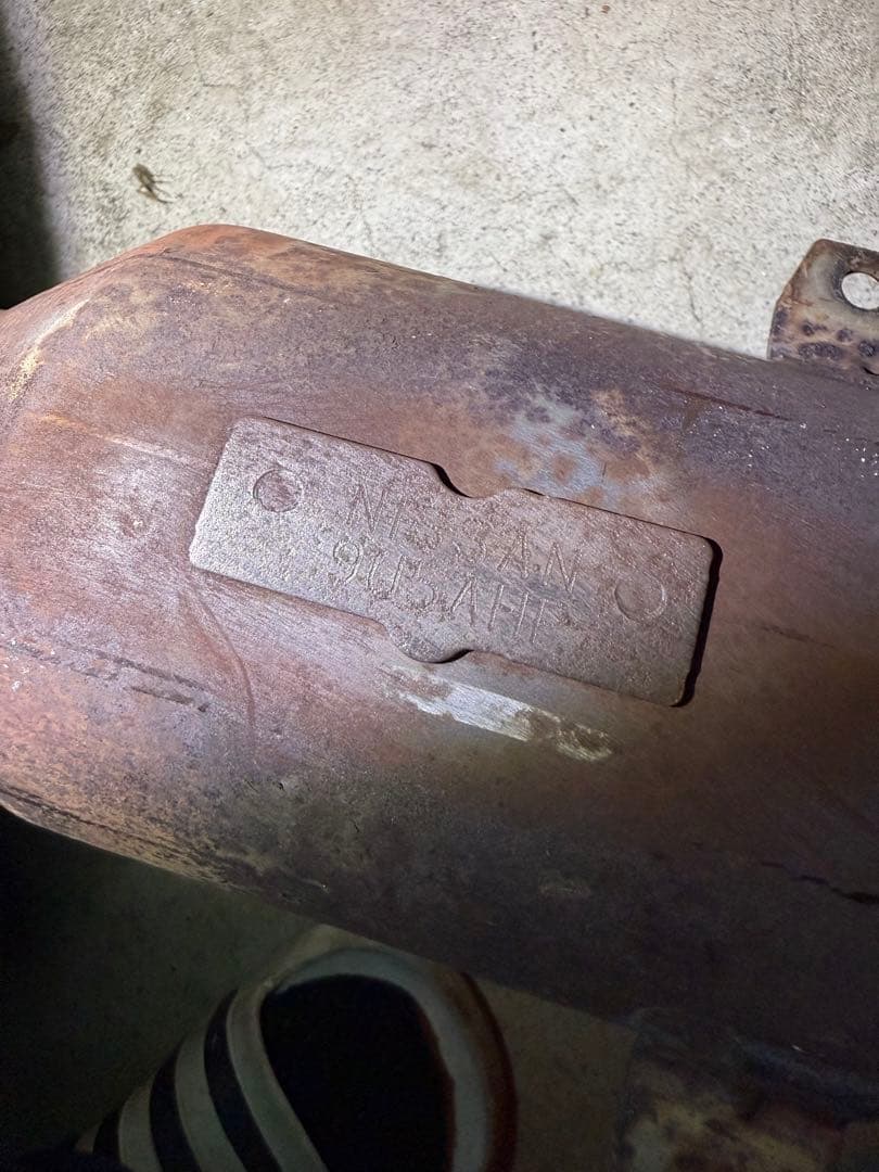 C11 ティーダ 触媒