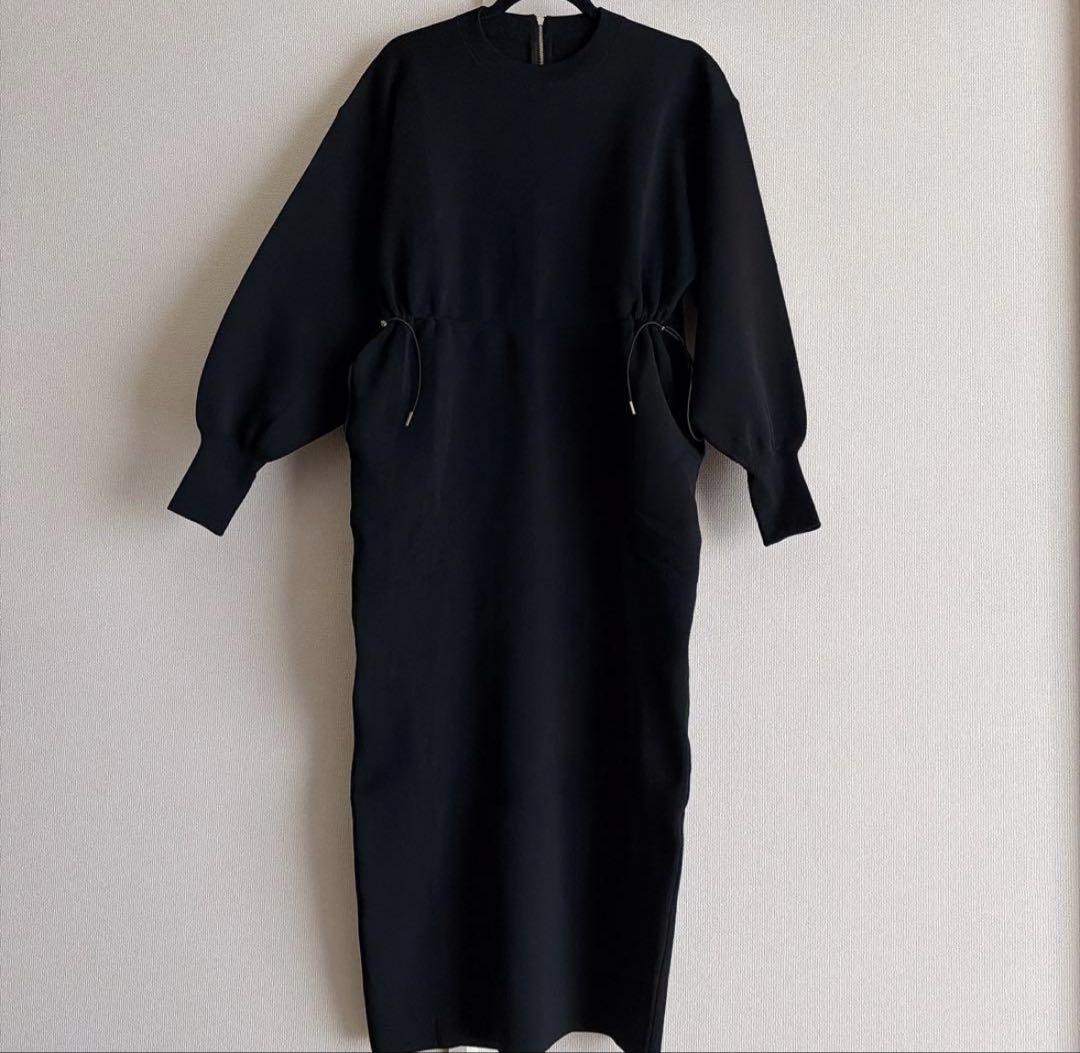 新品　早い者勝ち！　ADAM ET ROPÉ フォルムニットワンピース 黒 F