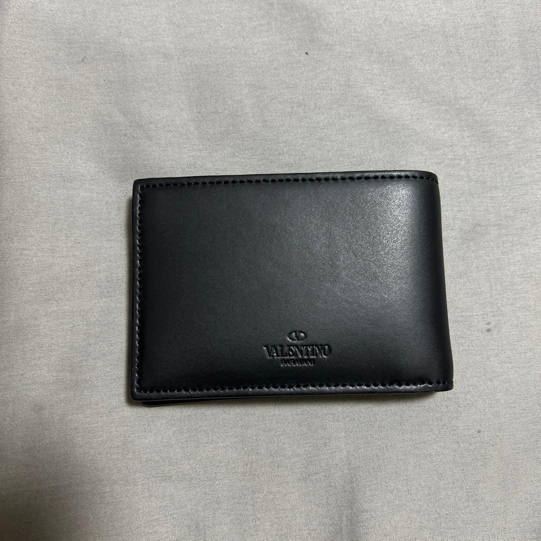 VALENTINO ブラック 二つ折り財布