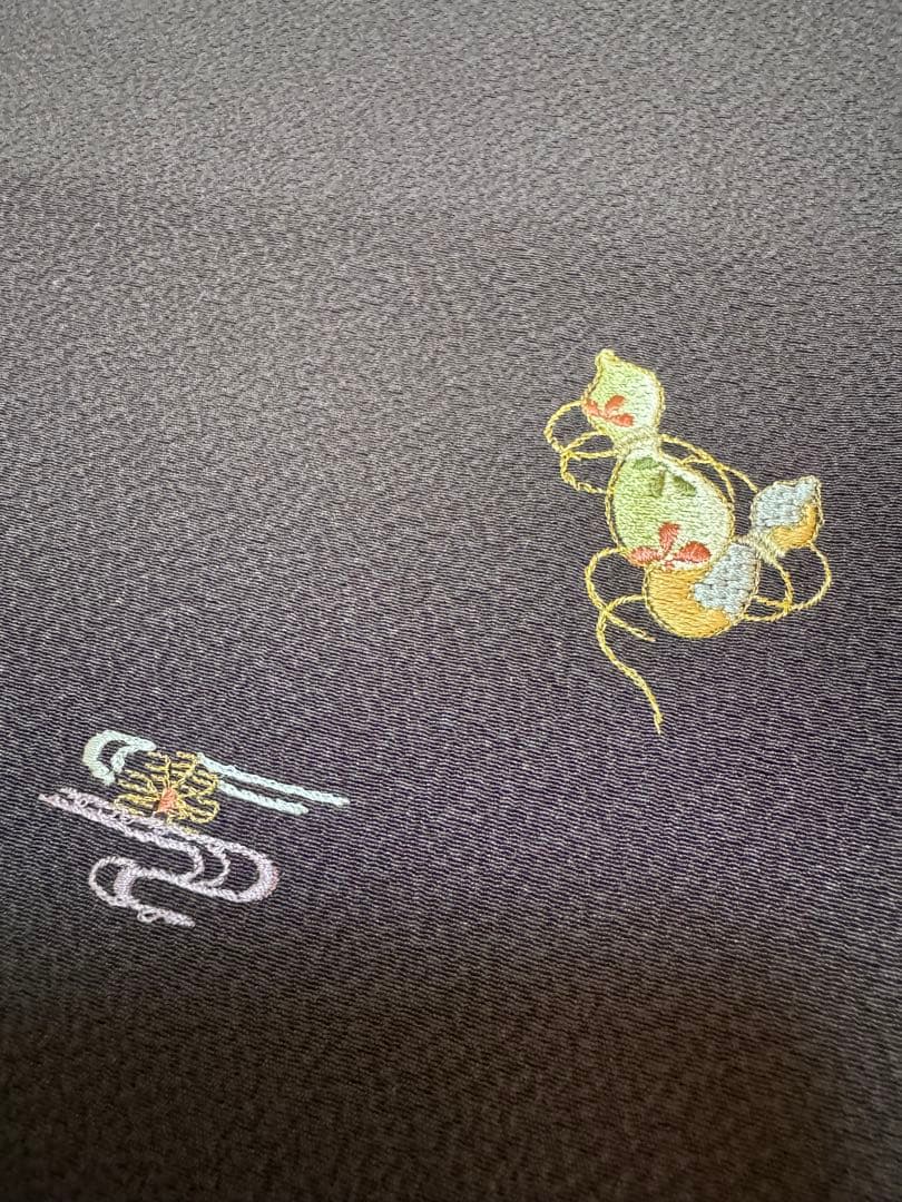 【銘品新品】京都老舗銘店「ゑり善」深紫色 日本刺繍手刺繍「瓢箪 観世水文様」