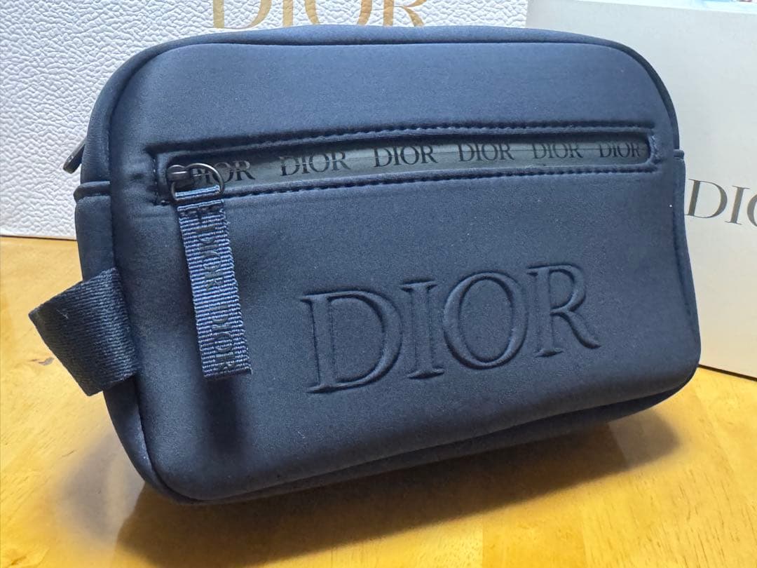 Dior ネイビーポーチ