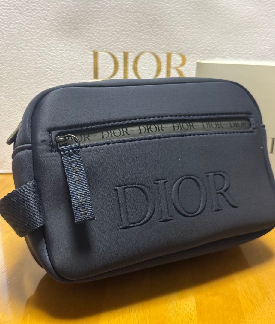Dior ネイビーポーチ