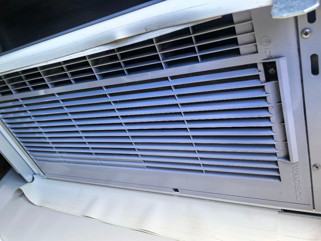 コロナ　主に6畳用　窓用エアコン CW-A1617　2017年製