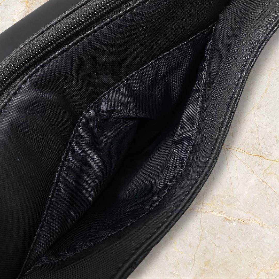 MARY QUANT デイジーランダムキルト トート ブラック マリークワント