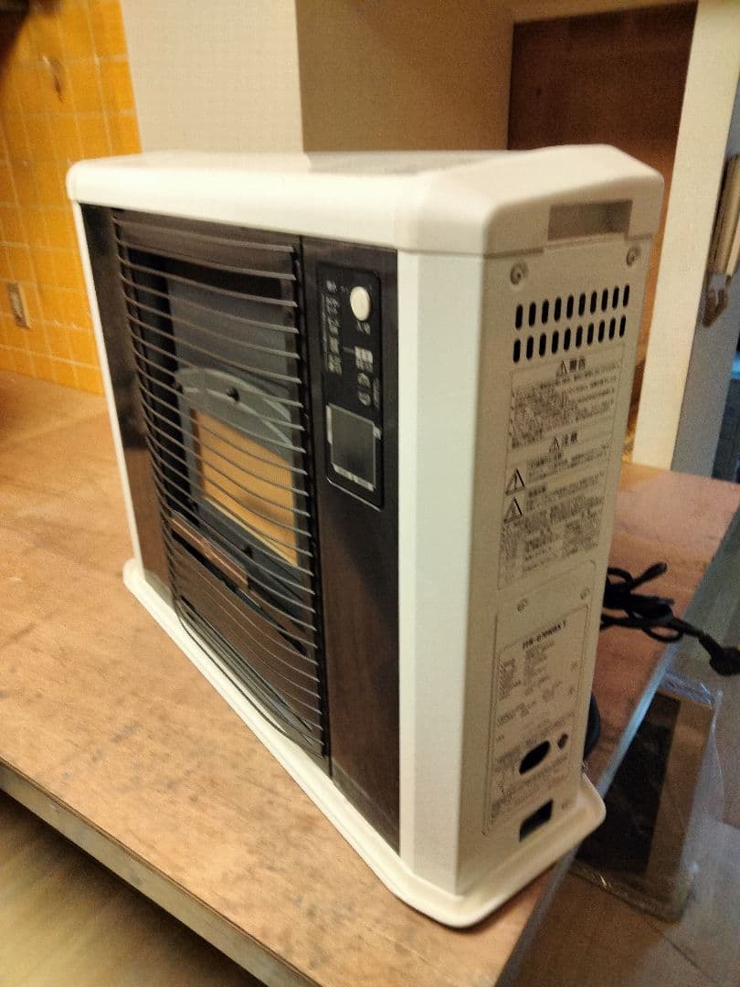 傷汚れあり引き取り及び近郊配達限定！サンポットFF石油ストーブ220年式中古年式