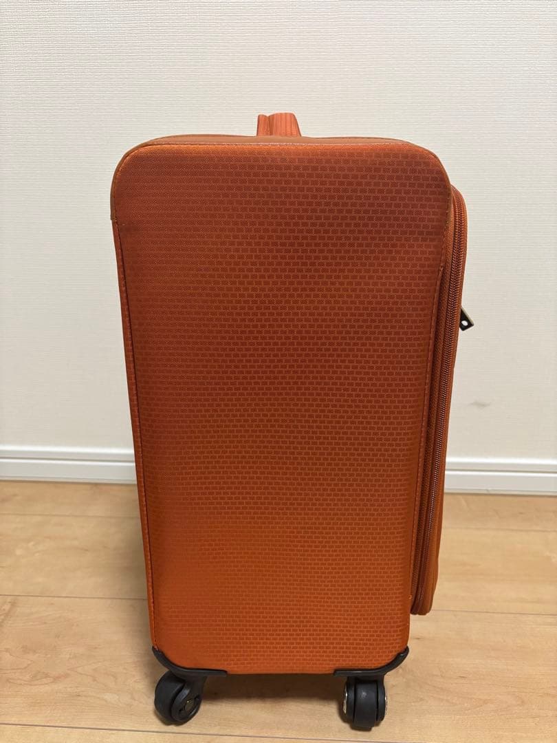 プロテカ　オレンジ キャリーケース 4輪 前面ポケット付き