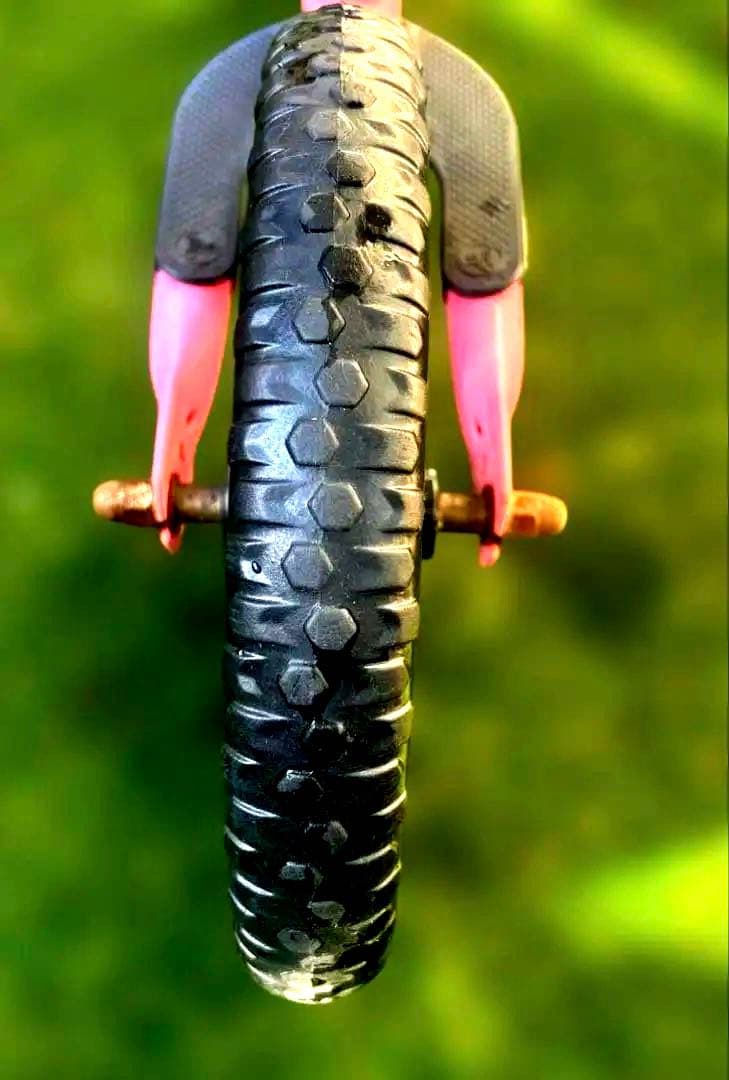 ストライダー スポーツモデル12インチ ピンク 正規品