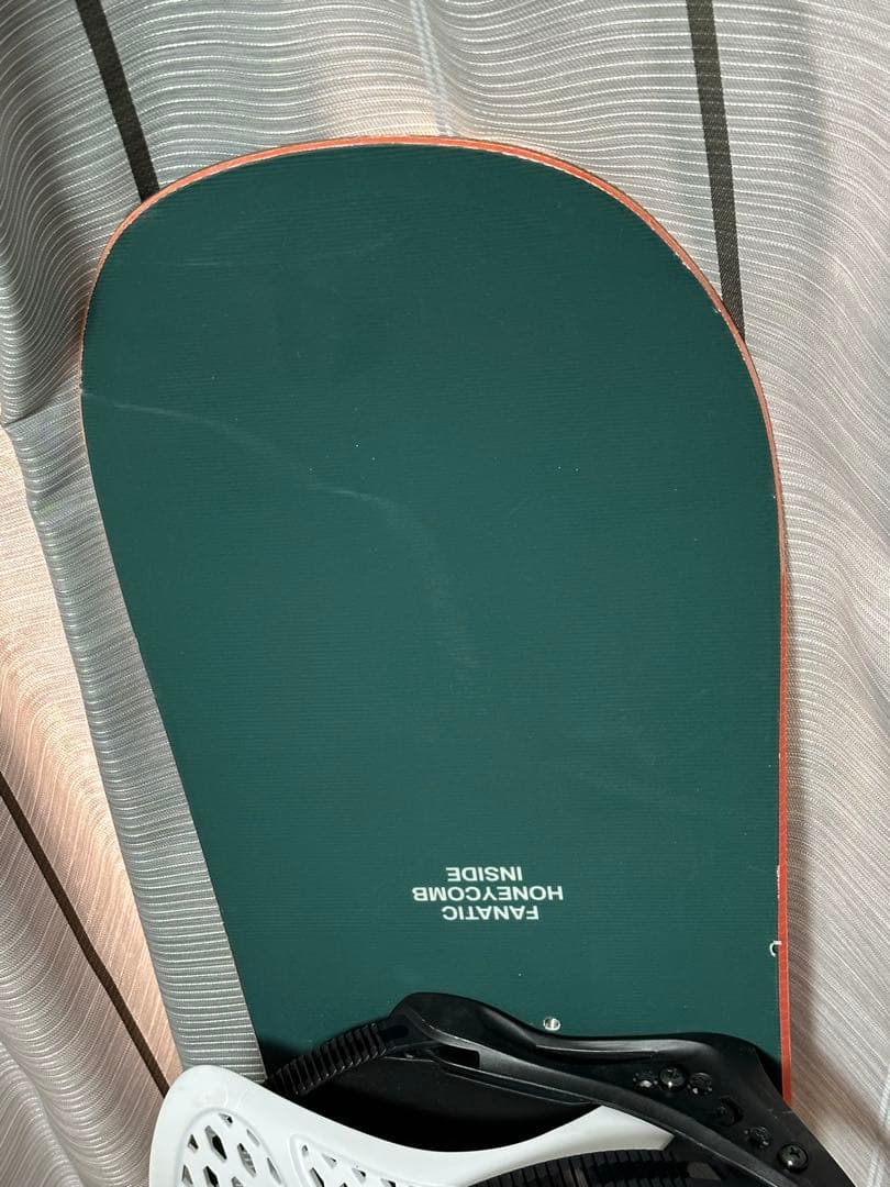 FNTC TNT® スノーボードセット