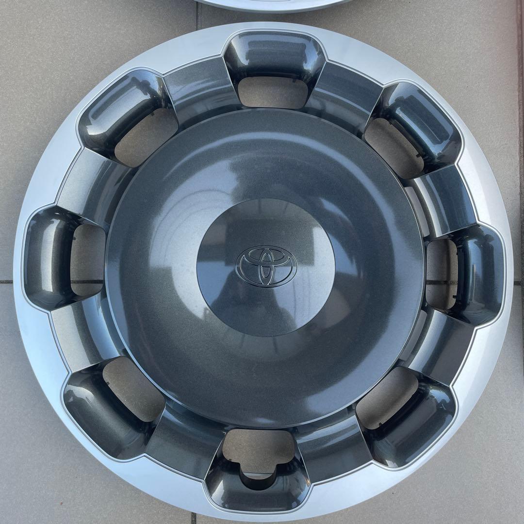 シエンタ 15インチ ホイールキャップ　新車外し