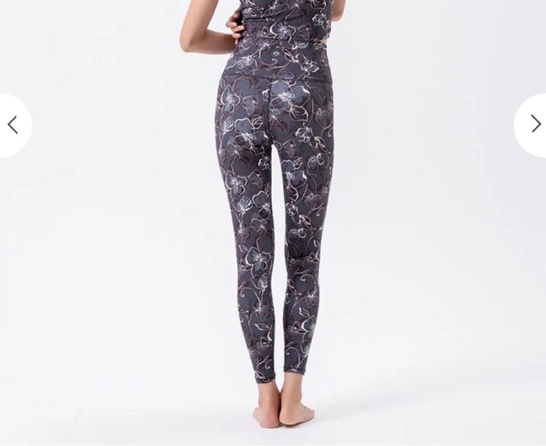 SUKALAフラワープリント ヨガレギンス ダークグレー　ヨガウェア　Lsize