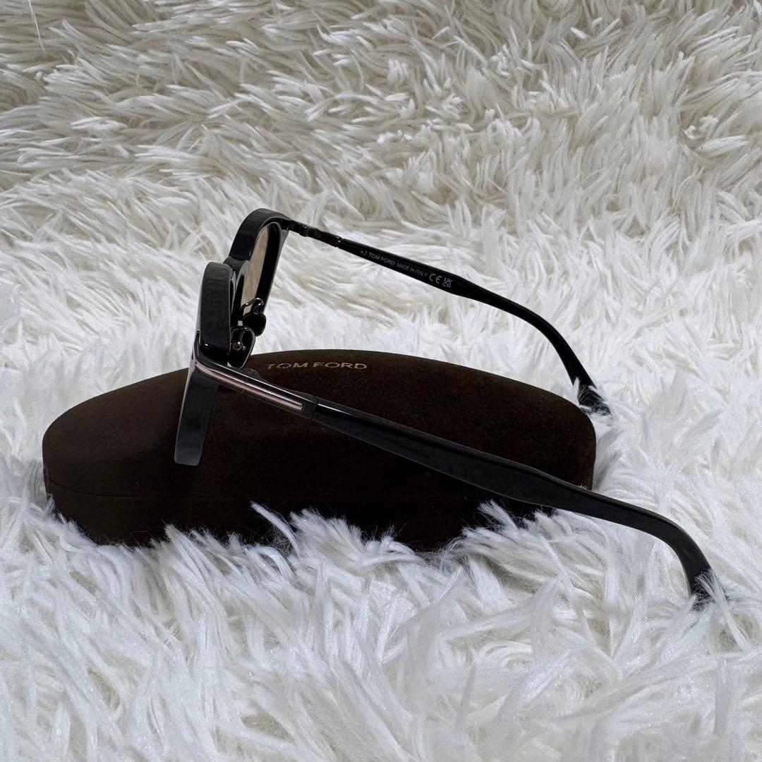 ロンハーマン別注 トムフォード サングラス TF1151-D 01E