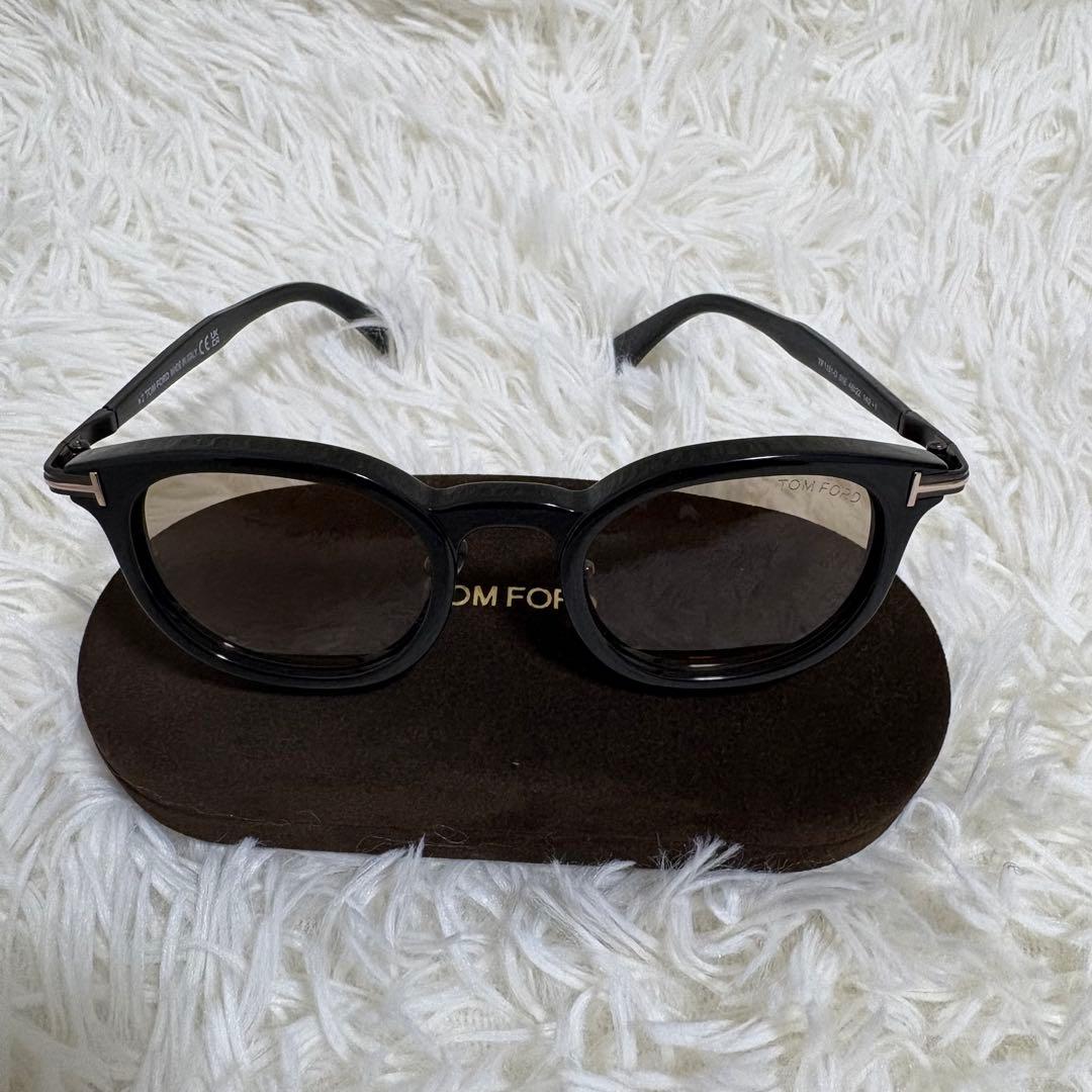 ロンハーマン別注 トムフォード サングラス TF1151-D 01E