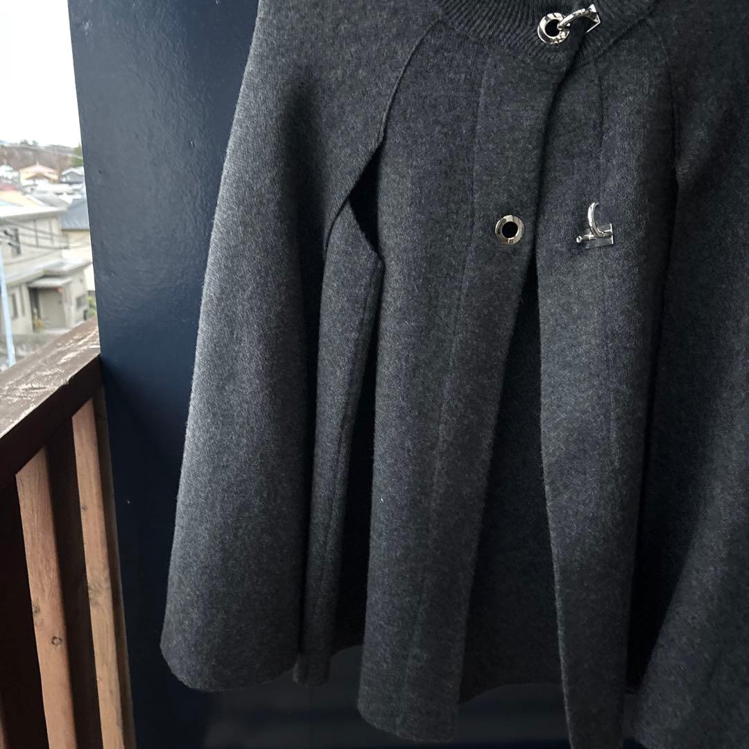 ZARAニットポンチョ