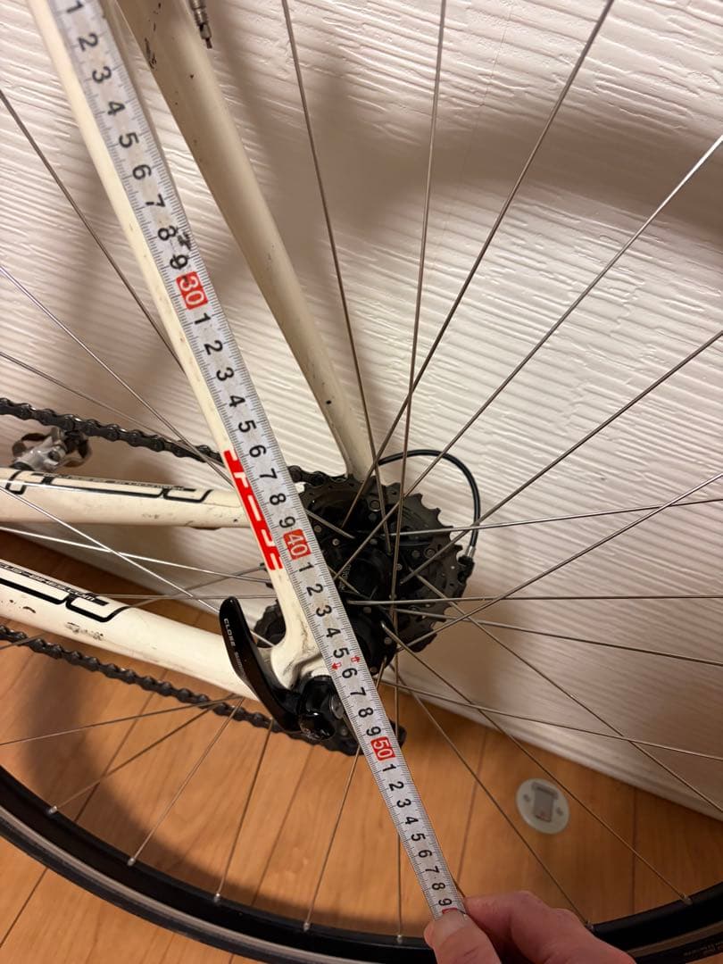 FOCUS CAYOロードバイク