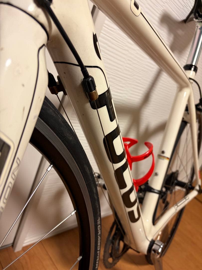 FOCUS CAYOロードバイク