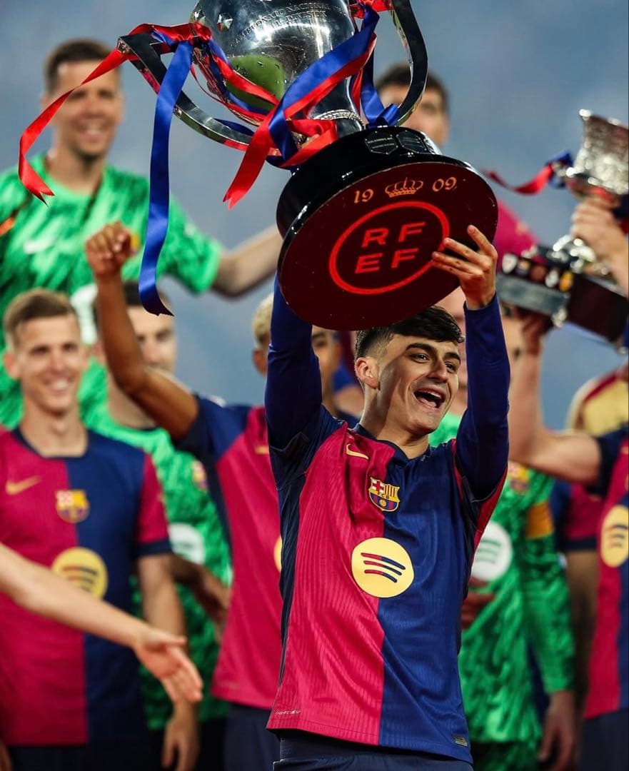 ペドリ　バルセロナ24/25ホーム　背番号8 正規品