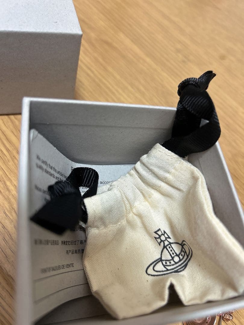 Vivienne Westwood ピンクゴールド　ピアス　両耳