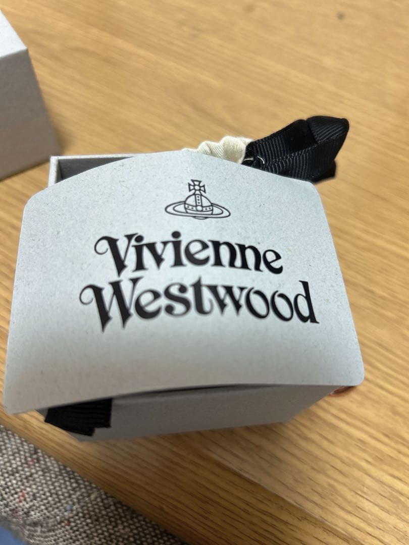 Vivienne Westwood ピンクゴールド　ピアス　両耳