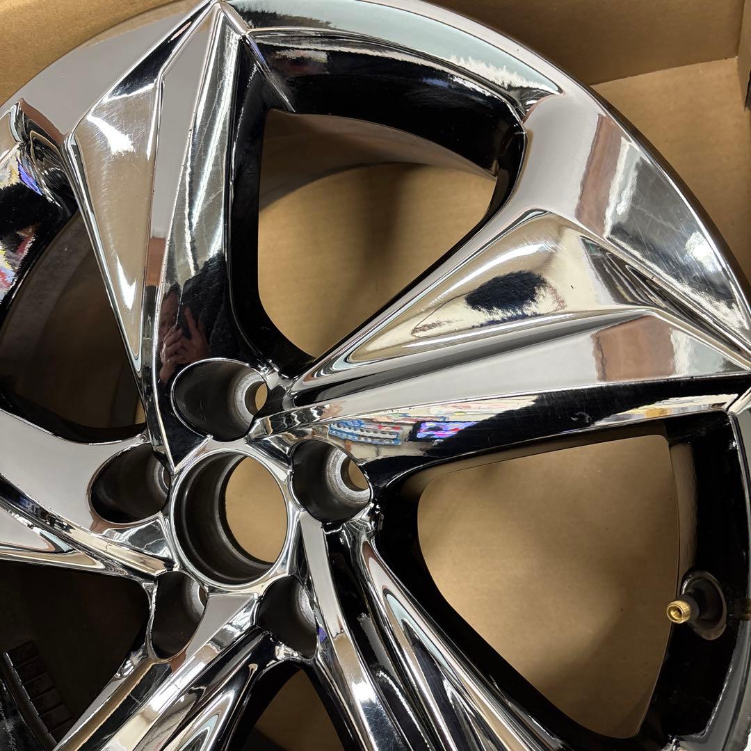 トヨタ　クラウン純正18インチアルミホイール 4本セット