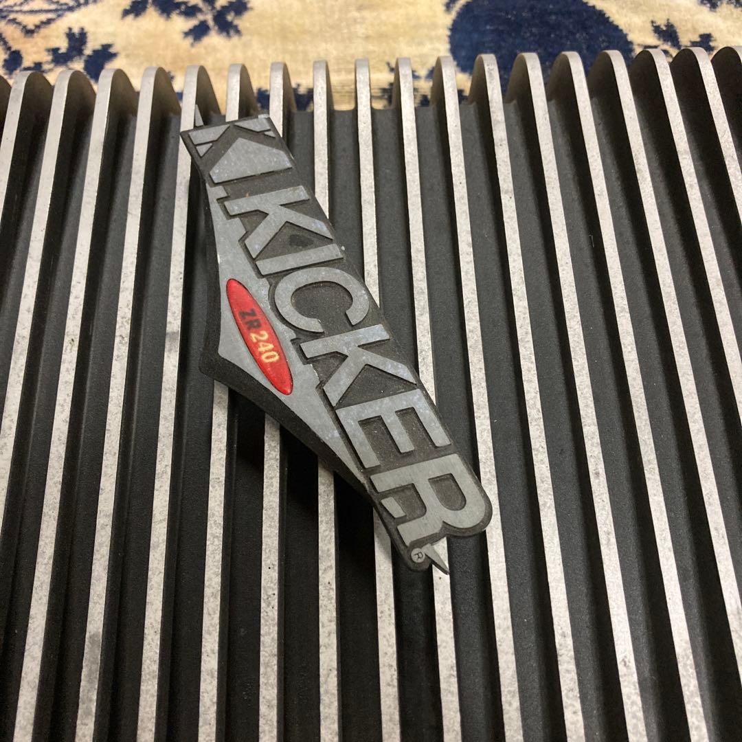 KICKER ZR240 2チャンネルアンプ