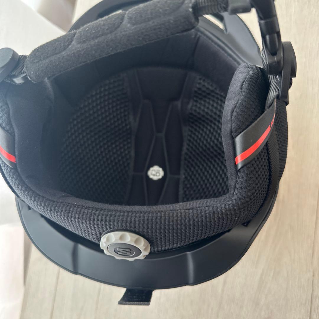 最終値下げサロモンパイオニアヘルメットMサイズアジアンフィット　メンズレディース