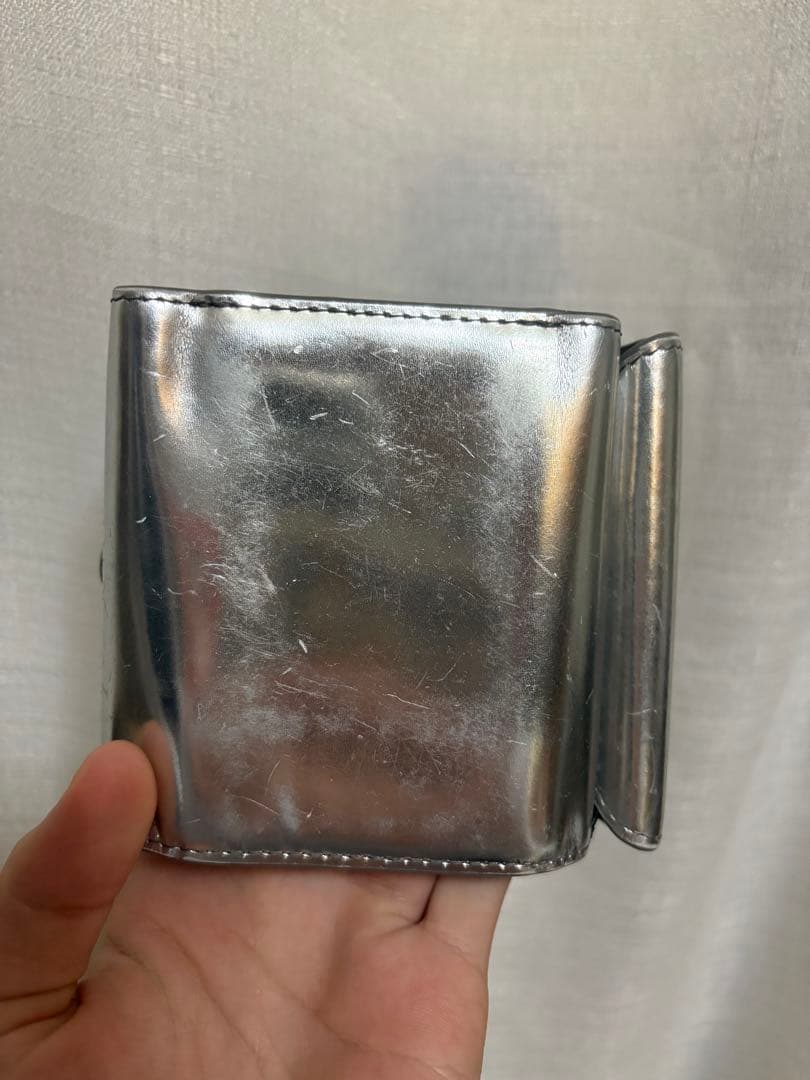 DIESEL ロゴ シルバー 三つ折り財布【正規品】