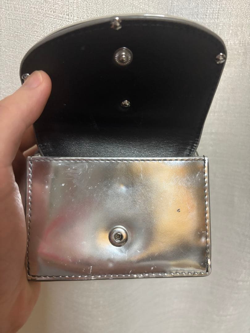 DIESEL ロゴ シルバー 三つ折り財布【正規品】