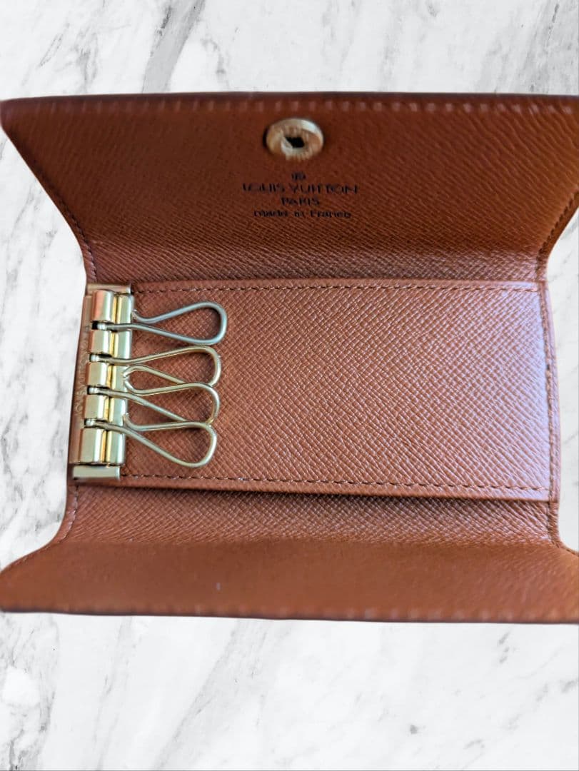 【極美品】ルイヴィトン ミュルティクレ 4 キーケース