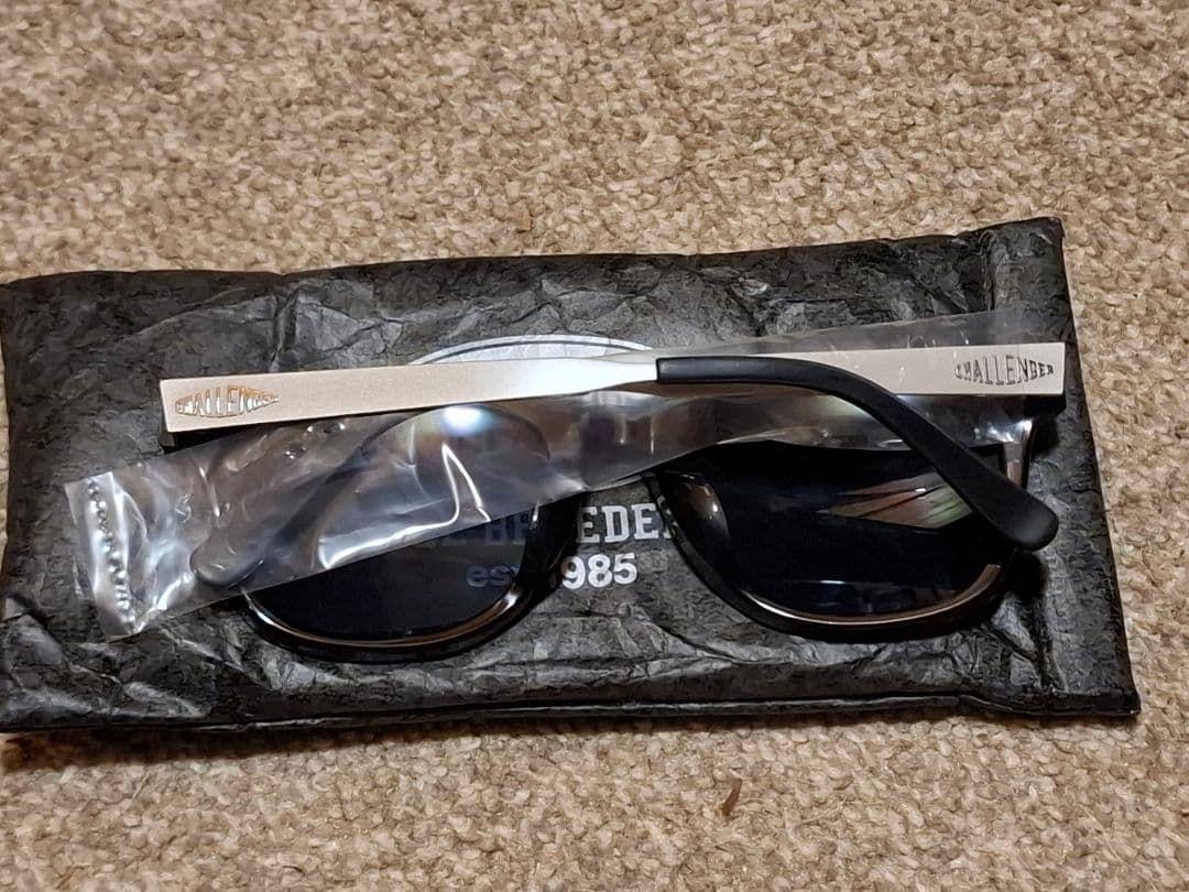 新品未使用 完売 チャレンジャー Challenger サングラス 長瀬