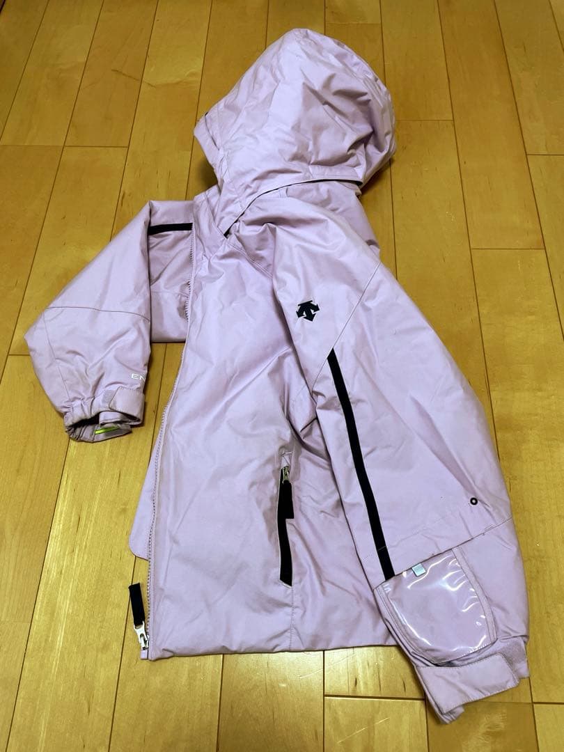 DESCENTE キッズスキーウェア　140cm 調整可