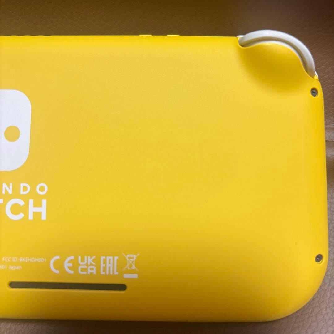 《美品》Nintendo Switch LITE イエロー 本体 おまけⅹ6点