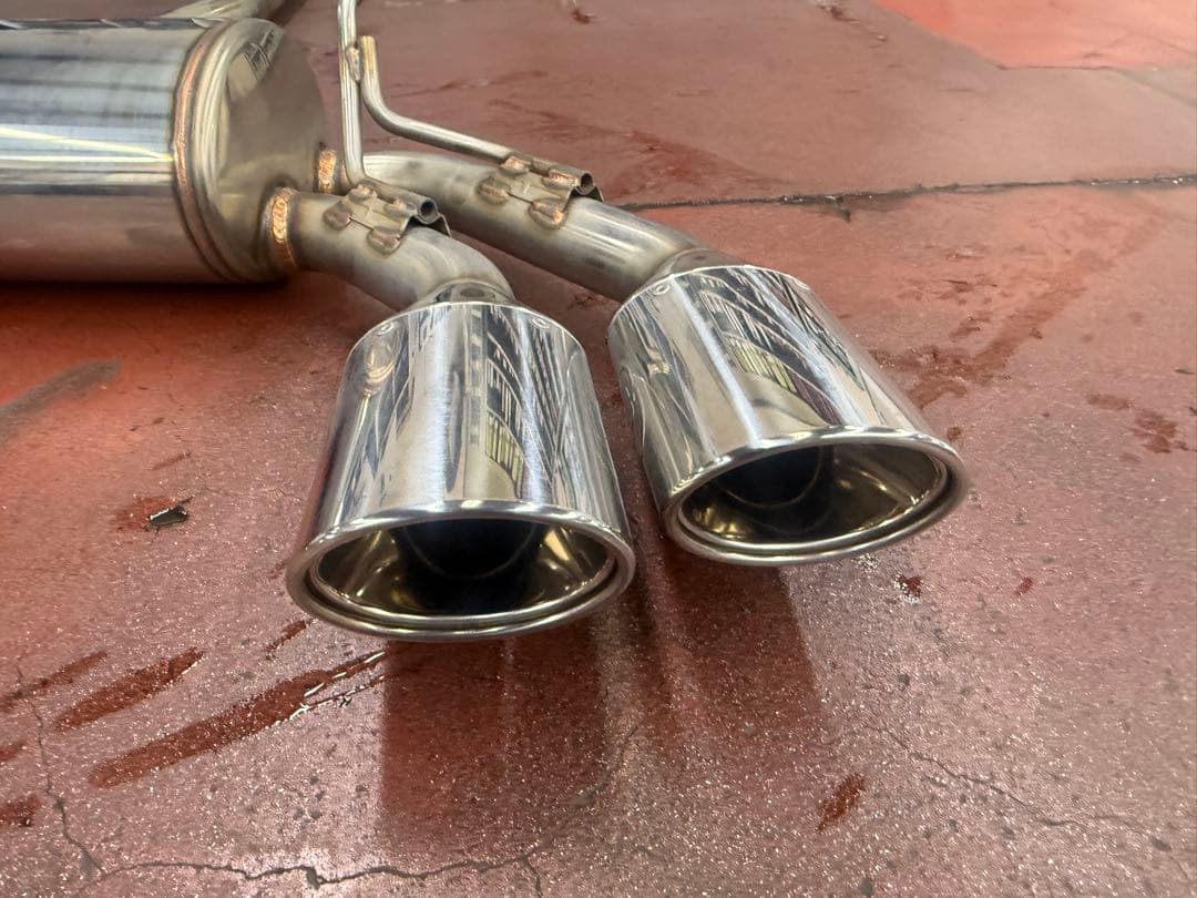 80ハリアー　MXUA80 ガソリンモデル　ガナドールマフラー　4本出し