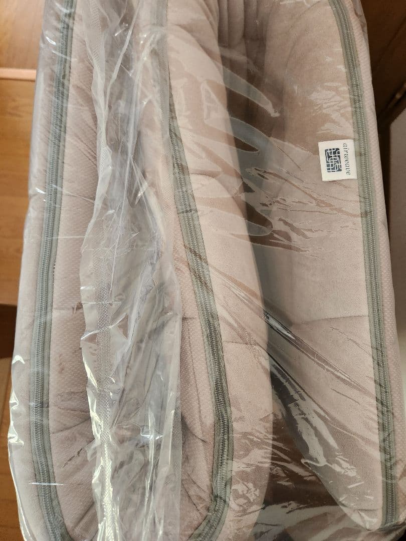 新品未使用　エアウィーヴ　四季布団　シングルサイズ 敷き布団