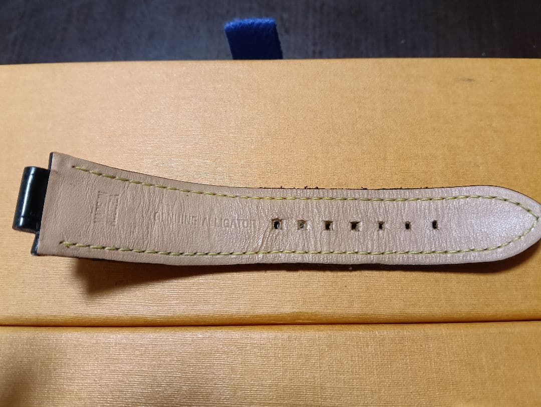 タンブールGM用　アリゲーターストラップ