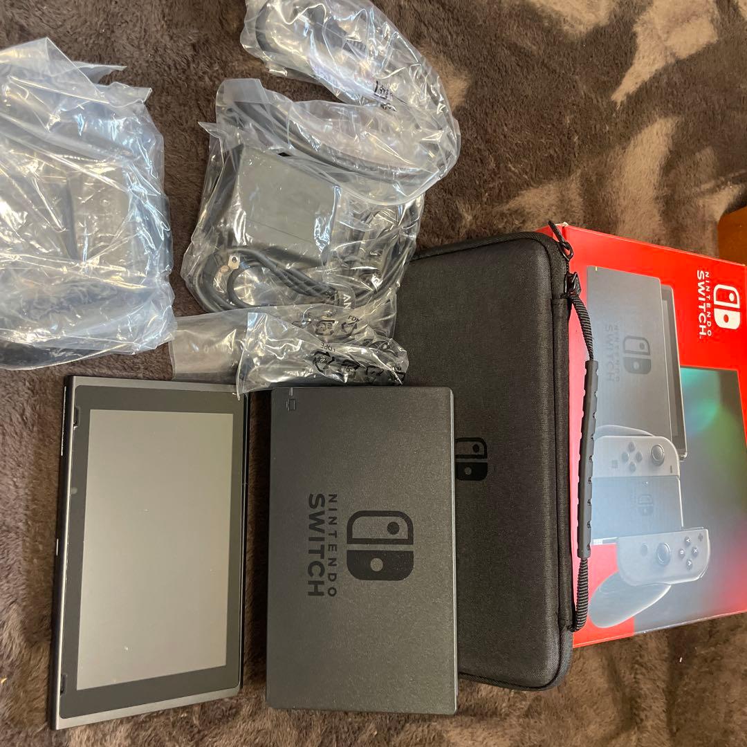 Nintendo Switch 本体 キャリングケース付き