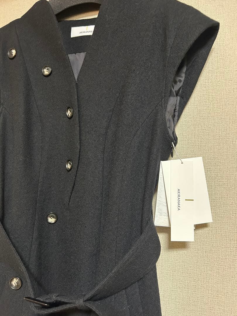 【新品タグ付き】AKIRANAKA ワンピース　Sesilia dress