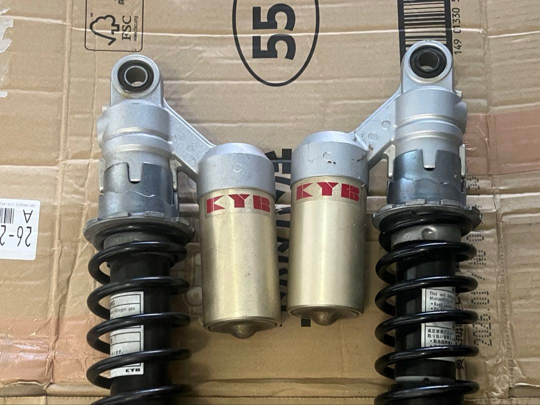 ZRX400 後期 純正サスペンション　リアサス KYB カヤバ