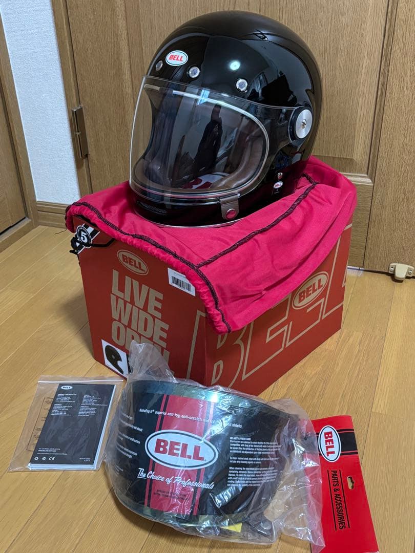 Bell Bullitt ベル ブリット グロスブラック Lサイズ