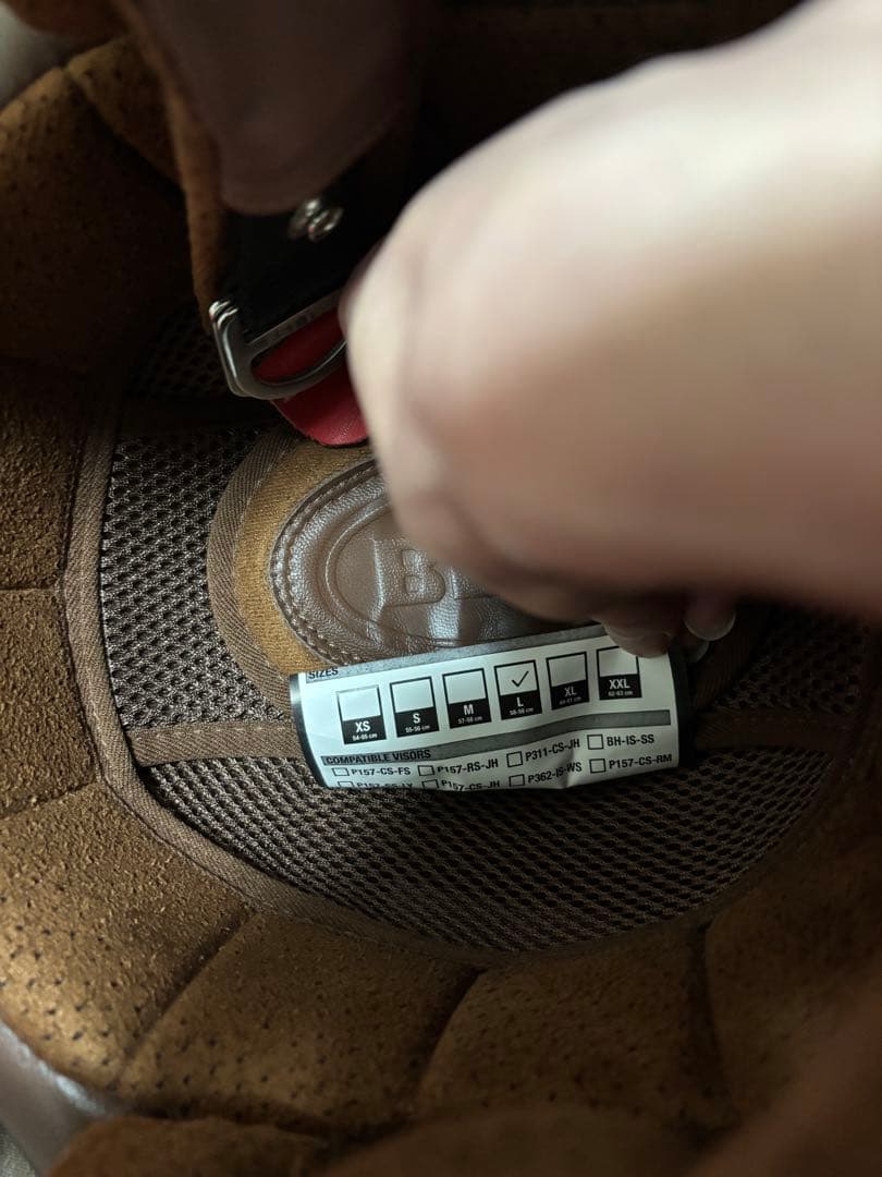 Bell Bullitt ベル ブリット グロスブラック Lサイズ