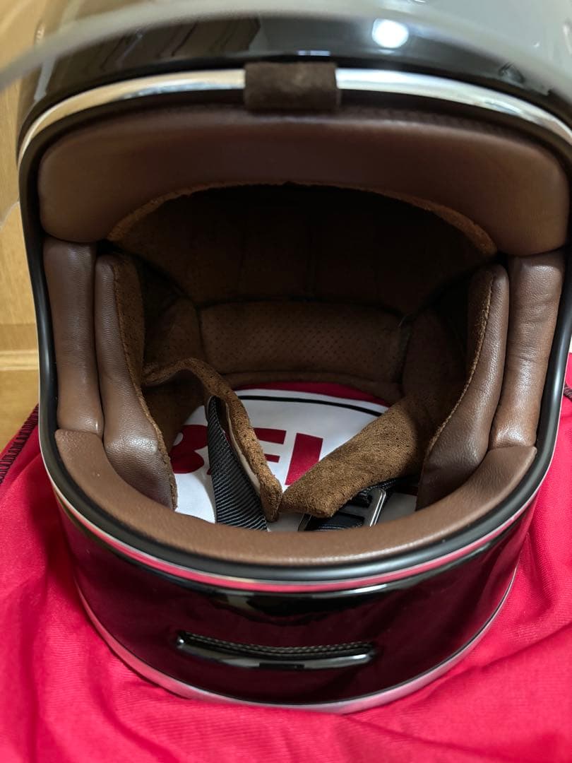 Bell Bullitt ベル ブリット グロスブラック Lサイズ